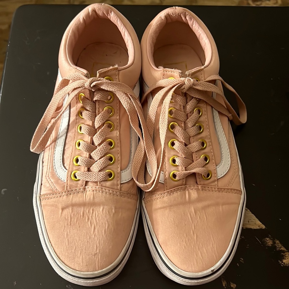 Polyester pink Classic Vans